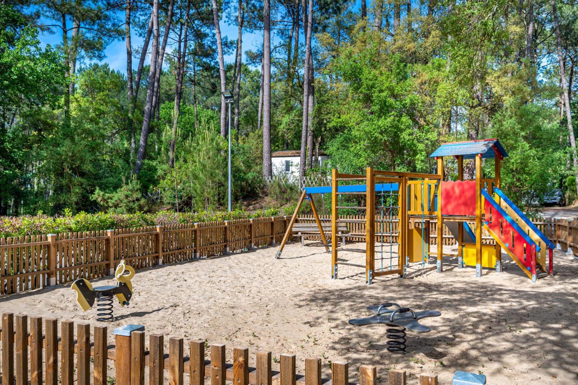 Camping-Village Vacances Les Deux Etangs Seignosse Exterior photo